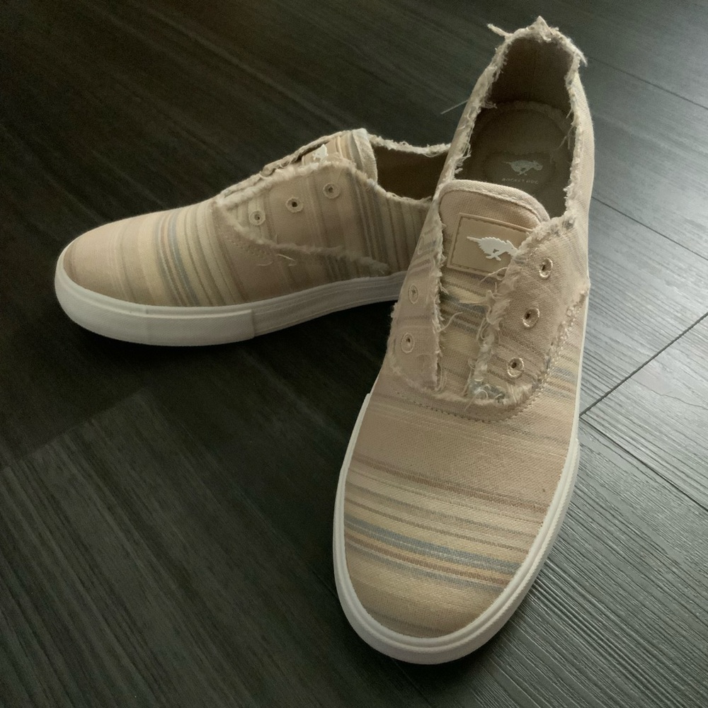 Rocket Dog Afina Natural Stripe Cotton Shoes NIB Size 9